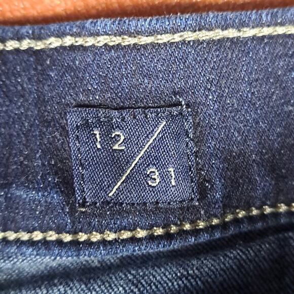 Lucky Brand High Rise Stevie flare Stretch Denim Jean's. 12/31 - Picture 5 of 6